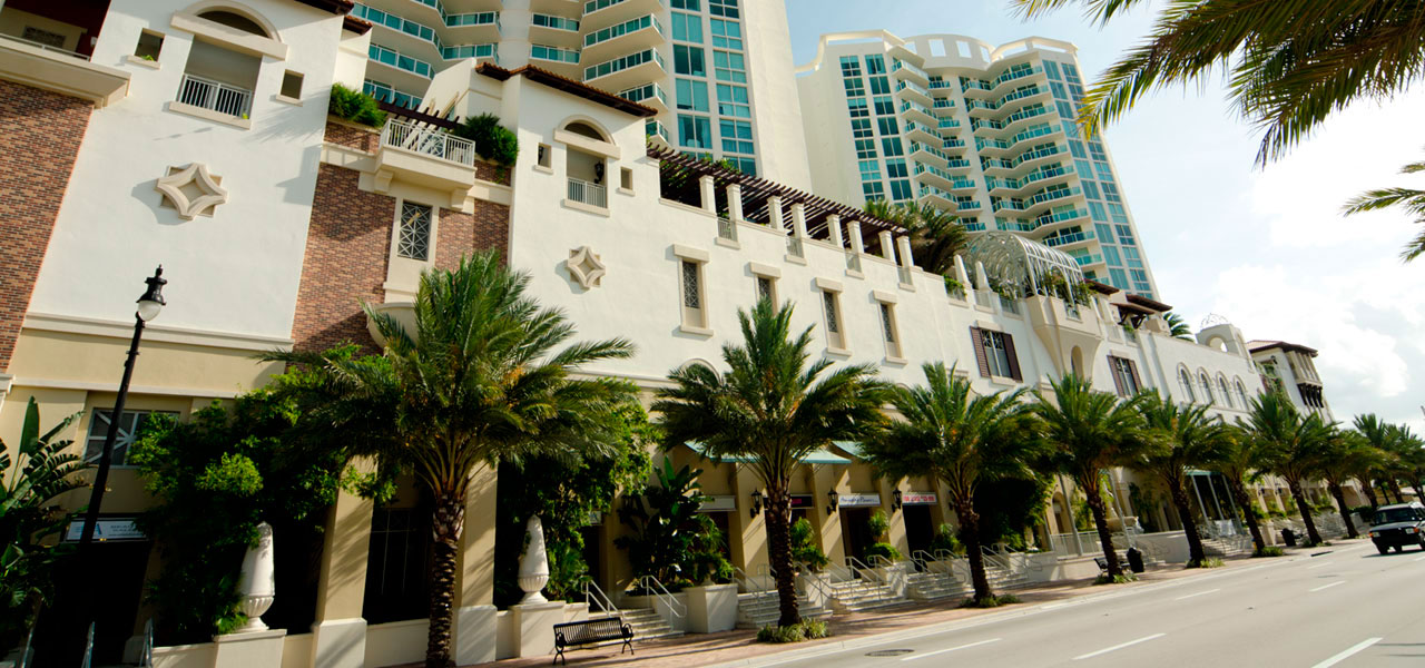 St Tropez Condominiums